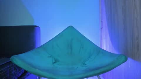 Snapshot of pool_baker_ chatting on 02/12/25, 02:35 johnatan online show from 02/12/25, 02:35