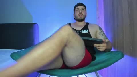 Snapshot of pool_baker_ chatting on 03/04/25, 12:29 johnatan online show from 03/04/25, 12:29