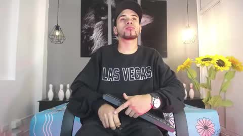 pool  online show from 10/06/25, 12:13