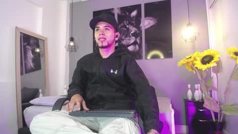 pool  online show from 10/07/25, 11:51