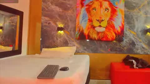 pool  online show from 10/28/25, 05:04