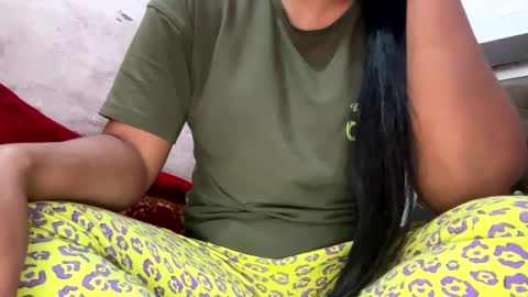 poonam_20 online show from 02/26/25, 04:14