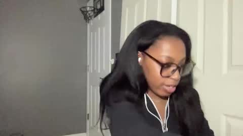 princess online show from 12/10/24, 03:09