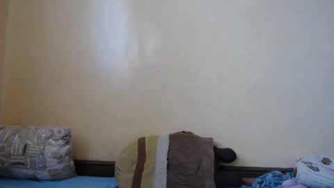 Snapshot of popetykely00 chatting on 03/06/25, 01:14 popetykely00 online show from 03/06/25, 01:14