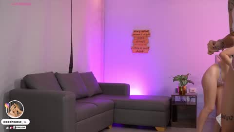             online show from 10/21/25, 11:11