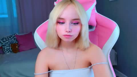 Snapshot of popjenny chatting on 03/17/26, 01:25 Hi Daddy Im Jane online show from 03/17/26, 01:25