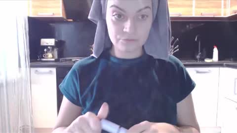 Snapshot of popkornmolli chatting on 02/25/26, 08:02 popkornmolli online show from 02/25/26, 08:02