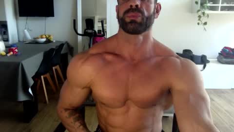 Snapshot of popopo00 chatting on 11/14/25, 05:11 popopo0 online show from 11/14/25, 05:11