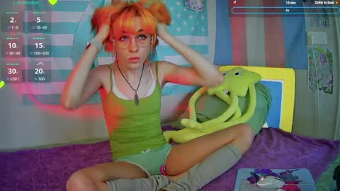 Snapshot of poppyfluffy chatting on 04/22/26, 02:25 poppyfluffy online show from 04/22/26, 02:25