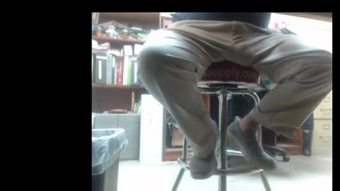 Pop online show from 01/10/25, 02:45