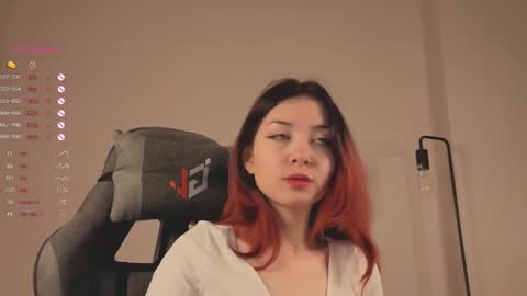 Snapshot of popy_star chatting on 10/26/25, 07:42 Agnes online show from 10/26/25, 07:42