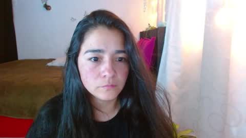 Snapshot of porcelainlux chatting on 01/12/25, 12:49 porcelainlux online show from 01/12/25, 12:49