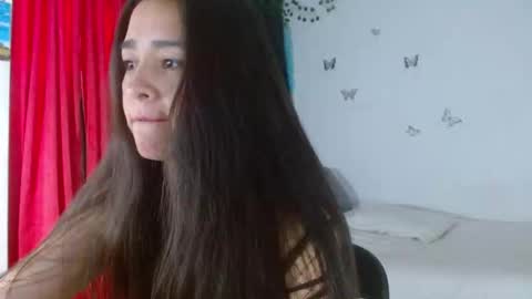 Snapshot of porcelainlux chatting on 02/24/25, 07:52 porcelainlux online show from 02/24/25, 07:52