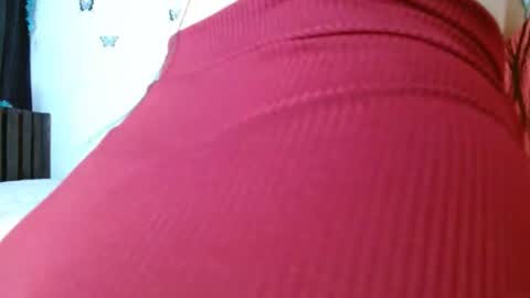 Snapshot of porcelainlux chatting on 09/13/25, 07:24 porcelainlux online show from 09/13/25, 07:24