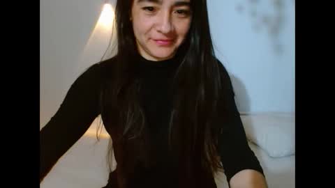 porcelainlux online show from 02/10/26, 01:10