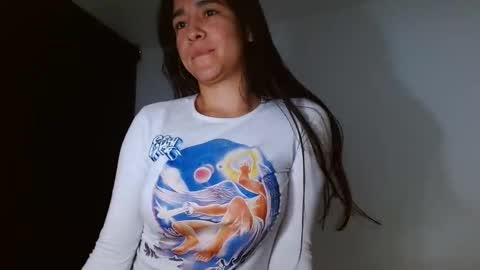 Snapshot of porcelainlux chatting on 04/02/26, 05:16 porcelainlux online show from 04/02/26, 05:16