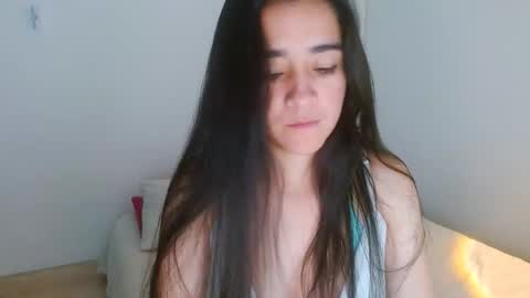 Snapshot of porcelainlux chatting on 04/18/26, 11:49 porcelainlux online show from 04/18/26, 11:49