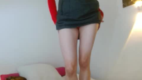 Snapshot of porcelainlux chatting on 04/21/26, 03:24 porcelainlux online show from 04/21/26, 03:24