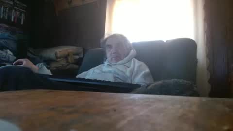 Snapshot of porkingit400 chatting on 03/24/26, 04:01 porkingit400 online show from 03/24/26, 04:01