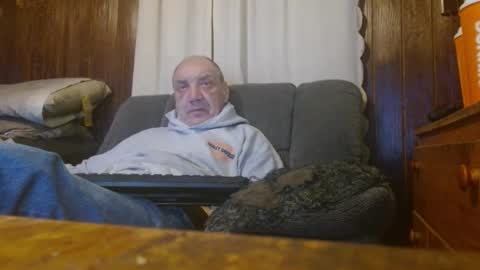 Snapshot of porkingit400 chatting on 04/03/26, 02:20 porkingit400 online show from 04/03/26, 02:20