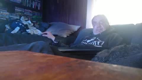 Snapshot of porkingit400 chatting on 05/10/26, 10:53 porkingit400 online show from 05/10/26, 10:53