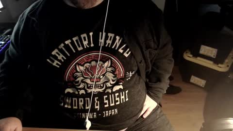 Snapshot of porkypork chatting on 03/10/25, 04:35 porkdaddy online show from 03/10/25, 04:35