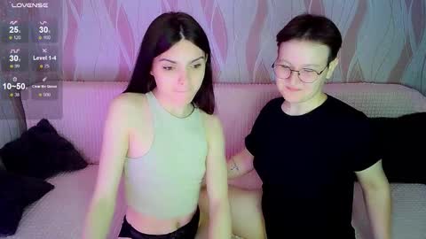 Ana and Tati online show from 09/20/25, 07:15