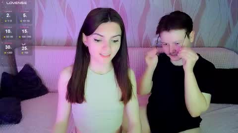 Ana and Tati online show from 09/23/25, 10:24