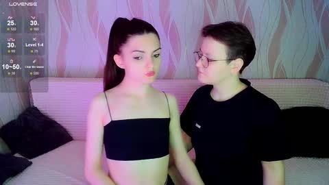 Ana and Tati online show from 10/02/25, 08:27