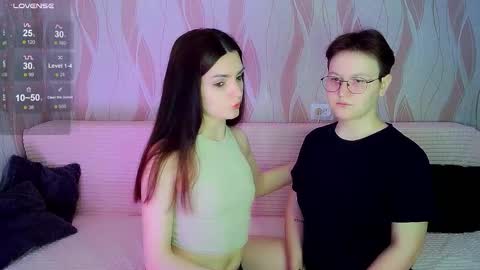 Ana and Tati online show from 10/26/25, 07:53