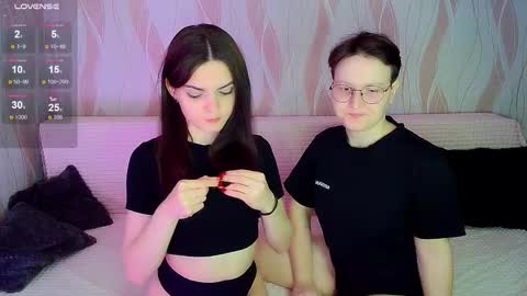 Ana and Tati online show from 12/01/25, 12:48