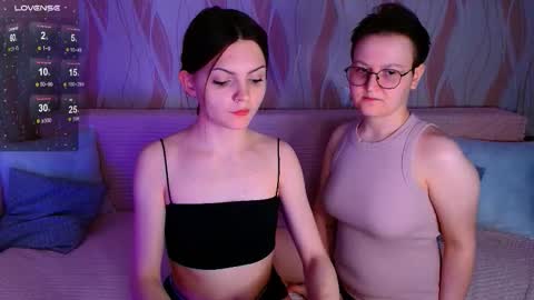 Snapshot of pornostendup chatting on 03/05/26, 07:54 Ana and Tati online show from 03/05/26, 07:54