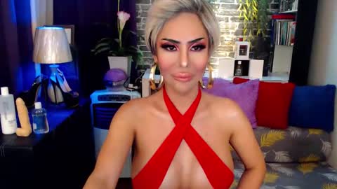 Snapshot of pornstardiva chatting on 12/03/25, 10:08 DivaGray online show from 12/03/25, 10:08