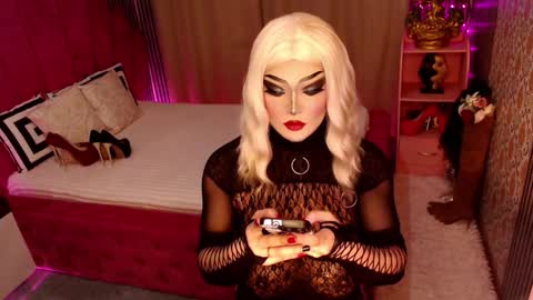 Snapshot of pornstarshaina chatting on 12/24/24, 11:55 pornstarshaina online show from 12/24/24, 11:55