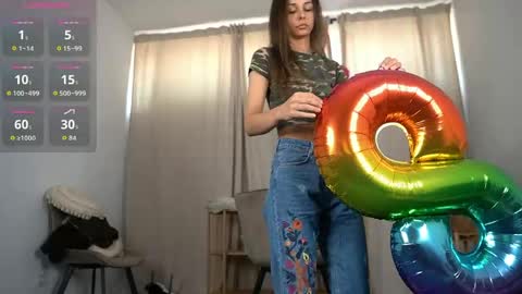    online show from 06/04/26, 08:53
