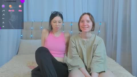  HERES SILVIA AND OlIVIA  WELCOME EVERYONE LOVENSE DOMI REACT TO YOUR TIPS LETS MAKE A GREAT SHOW TOGETHER  online show from 02/24/25, 05:20