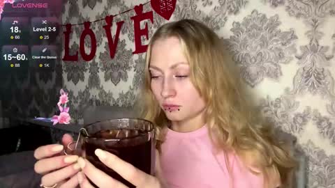  HERES SILVIA AND OlIVIA  WELCOME EVERYONE LOVENSE DOMI REACT TO YOUR TIPS LETS MAKE A GREAT SHOW TOGETHER  online show from 10/26/25, 03:18