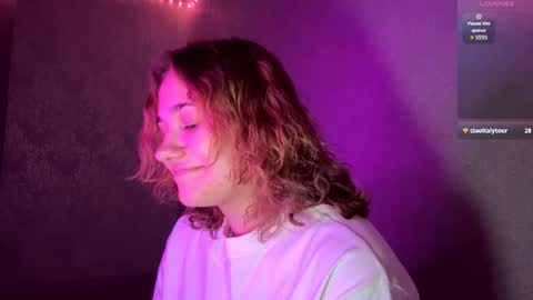 Anna Vdovoch online show from 10/08/25, 02:47