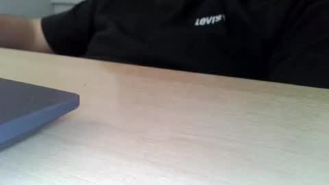 Snapshot of porw23 chatting on 02/05/25, 11:02 porw23 online show from 02/05/25, 11:02