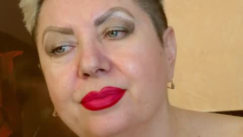 LADY POSH online show from 01/25/25, 01:43