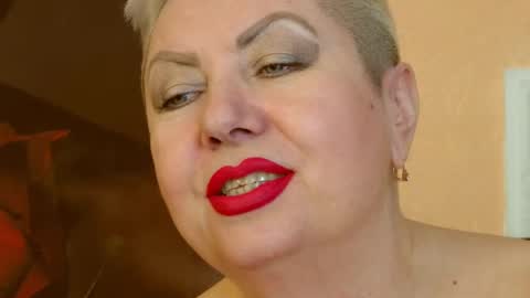 LADY POSH online show from 02/11/25, 10:07