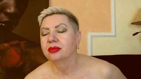 LADY POSH online show from 03/08/25, 06:21