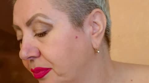 LADY POSH online show from 09/19/25, 09:04