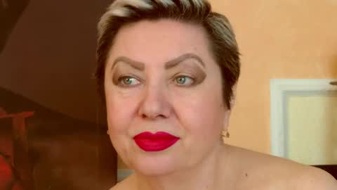 Snapshot of posh_lady chatting on 04/08/26, 08:20 LADY POSH online show from 04/08/26, 08:20