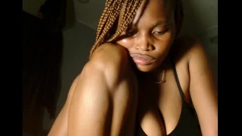 Snapshot of posh_studio1 chatting on 03/11/26, 06:58 luna online show from 03/11/26, 06:58