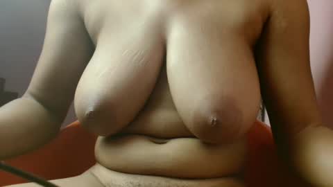 Snapshot of posh_studio1 chatting on 04/16/26, 03:51 luna online show from 04/16/26, 03:51