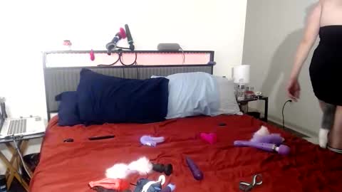 poundthatpussy4me online show from 04/22/26, 07:55
