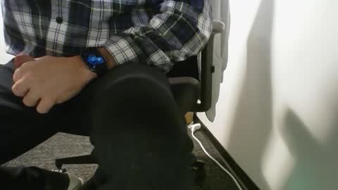 Snapshot of poundtownusa2016 chatting on 03/19/26, 01:04 ConchilDog online show from 03/19/26, 01:04