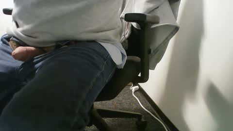 Snapshot of poundtownusa2016 chatting on 03/25/26, 03:40 ConchilDog online show from 03/25/26, 03:40