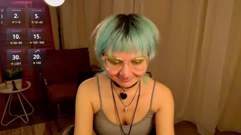 Snapshot of powderofgun chatting on 04/19/26, 08:22 powderofgun online show from 04/19/26, 08:22